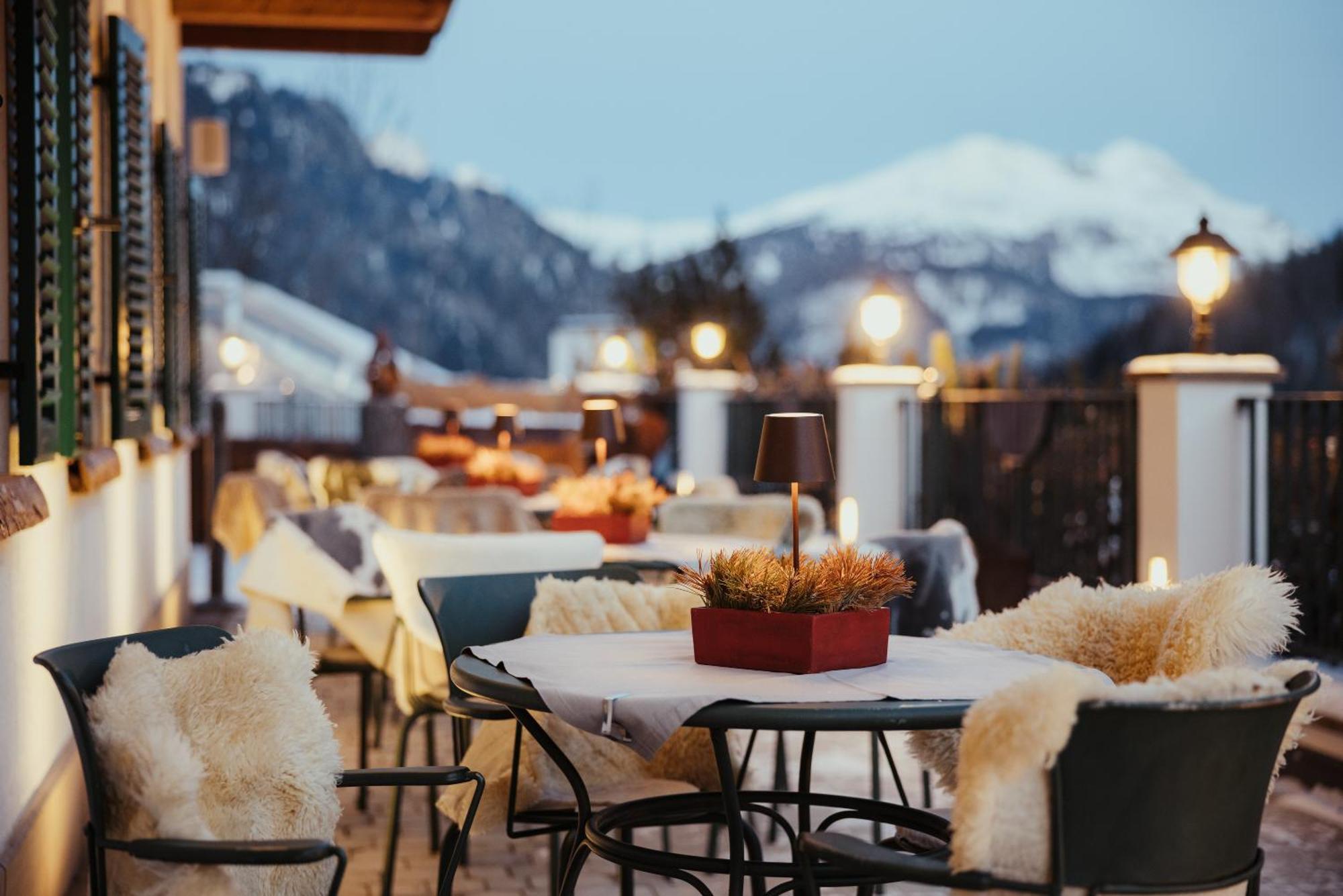 Hotel Alpenrose أرابّا المظهر الخارجي الصورة