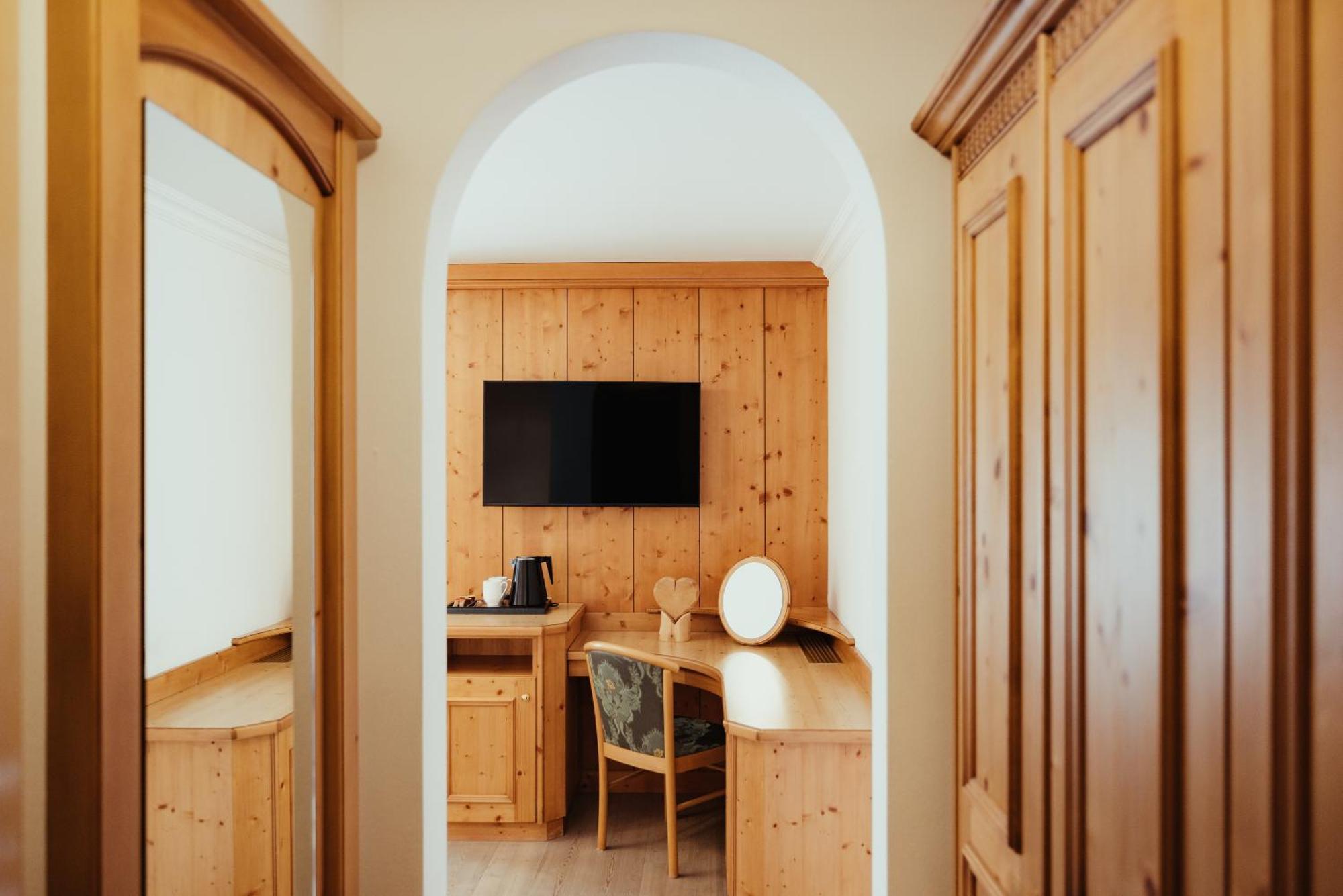 Hotel Alpenrose أرابّا المظهر الخارجي الصورة